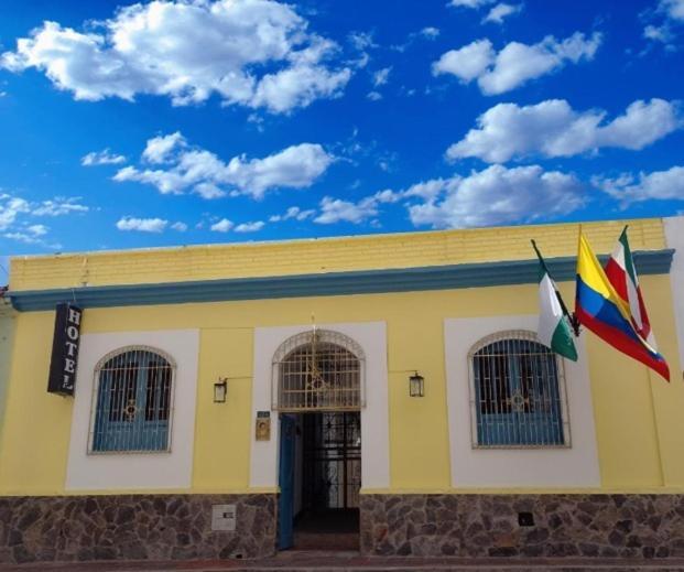 Hotel Posada De Santa Elena Тунха Екстериор снимка